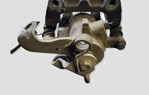 Peugeot 3008 I Rear brake caliper
