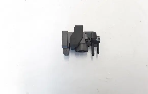 Renault Fluence Turbo solenoid valve 149588021R