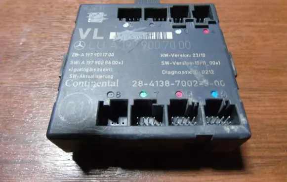 Mercedes-Benz SLS AMG Door control unit/module A1979007000