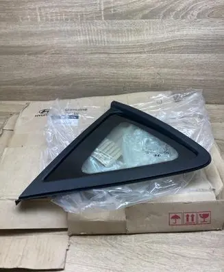 Hyundai i30 Rear side window 878202R300