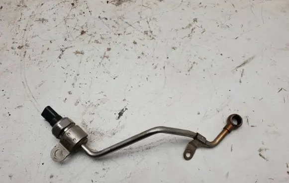 BMW 2 F22 F23 Exhaust gas pressure sensor 20966210 8514018