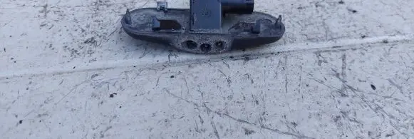 Windshield washer spray nozzle