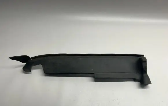 Audi A3 S3 8V Fender end trim 8V0821169D