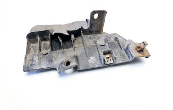 Volkswagen Golf VII Rear mudguard