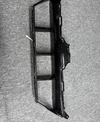BMW 7 G70 Front bumper lower grill 51118081534 8081534