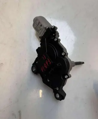 Skoda Fabia Mk2 (5J) Rear window wiper motor 5J7955711A
