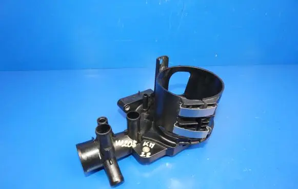 Mercedes-Benz C W205 Fuel filter bracket/mount holder A6512001556