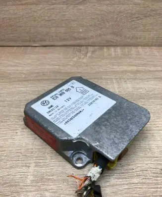 Volkswagen PASSAT B5.5 Airbag control unit/module 1C0909605B WithPlug