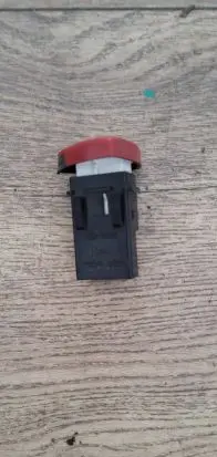 Opel Vivaro Hazard light switch 904889