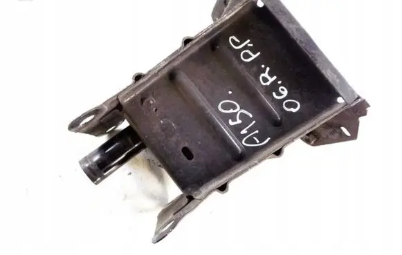 Mercedes-Benz A W169 Front bumper shock/impact absorber 