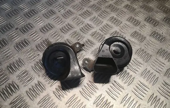 Mercedes-Benz E W211 Horn signal 0045429120 A0045429120