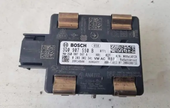 Volkswagen PASSAT B8 Distronic sensor radar 3Q0907550B