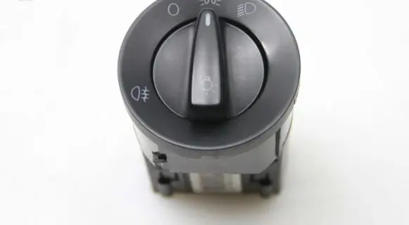 Skoda Fabia Mk2 (5J) Light switch 3B0941531B