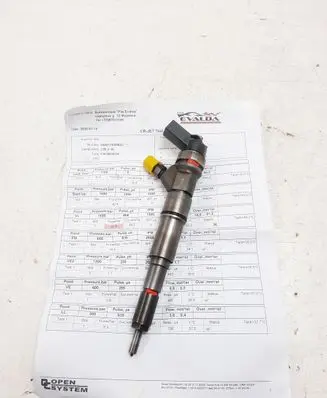 BMW 5 E60 E61 Fuel injector 0445110209