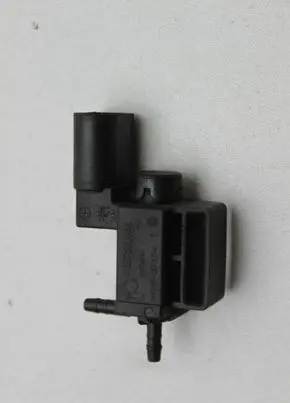 Audi A6 S6 C7 4G Turbo solenoid valve 037906283C