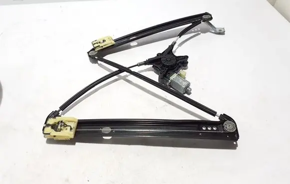 Skoda Karoq Front door window regulator with motor 575837462