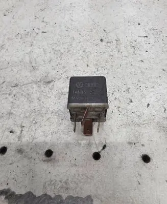 Volkswagen Phaeton Other relay 141951253B