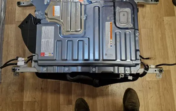 Subaru Forester SK Hybrid / electric car battery 82002FL000