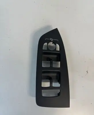Volvo XC90 Electric window control switch 31407535
