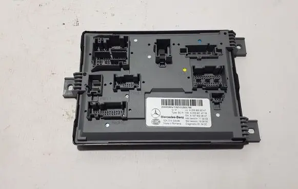 Mercedes-Benz EQC Comfort/convenience module A2059006047