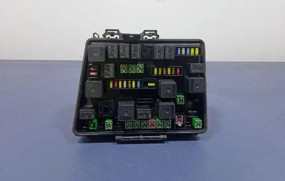 Chrysler Pacifica Fuse box set 05082054AA