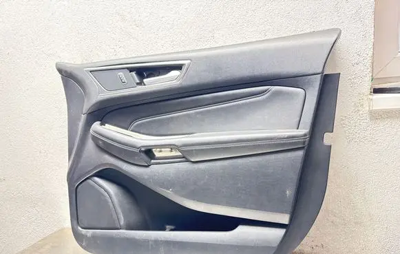 Ford Edge II Front door card panel trim FT4BR23890A