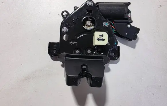 Tesla Model 3 Tailgate/trunk/boot lock/catch/latch 1500604-CN-B