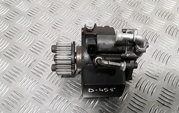Fuel injection high pressure pump