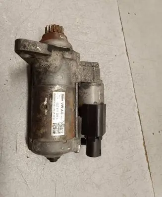Skoda Octavia Mk3 (5E) Starter motor 02Z911024L