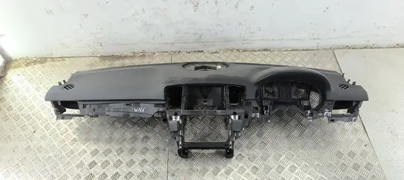 Mercedes-Benz ML W166 Dashboard A1666800087