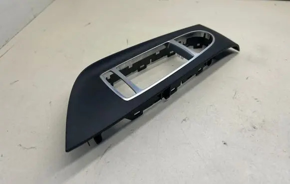 Mercedes-Benz E W213 Front door window switch trim A2137208600