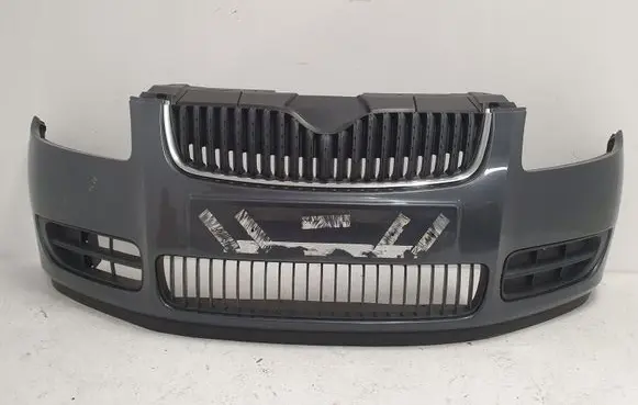 Skoda Rapid (120G, 130G, 135G) Front bumper 5J0853668A