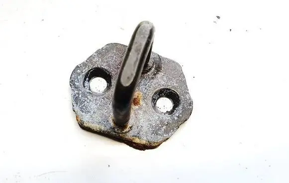 Toyota Avensis T250 Rear door lock loop/hook striker 