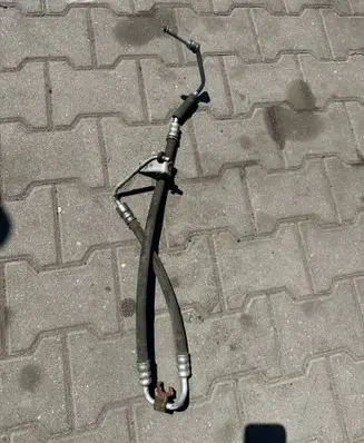 Power steering hose/pipe/line
