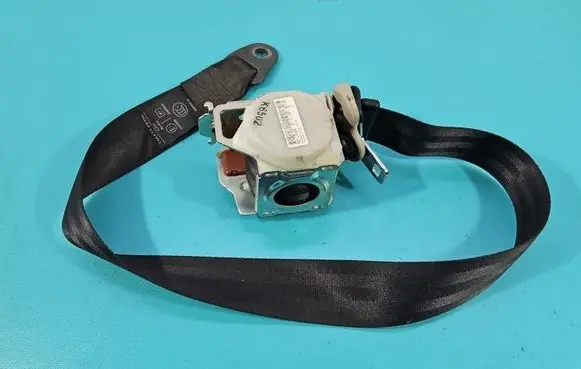 Peugeot Partner Rear seatbelt 96700779XX IMPRK1536040
