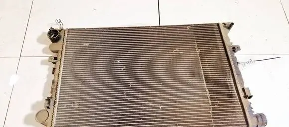 Coolant radiator