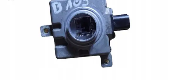 Mitsubishi Outlander Headlight ballast module Xenon W3T23371