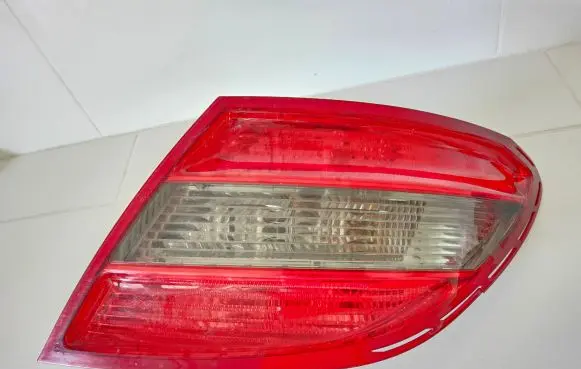 Mercedes-Benz C W204 Rear/tail lights A2048203064