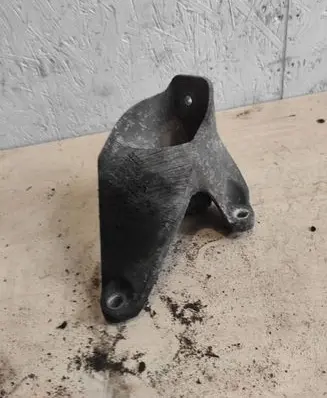 Audi A6 S6 C6 4F Engine mounting bracket 4F019933