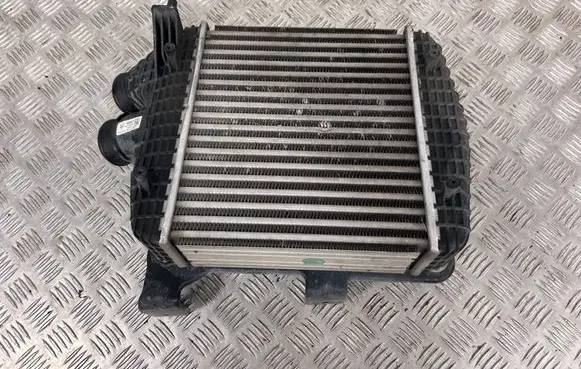 Maserati Quattroporte Optional radiator 670004976 16462877