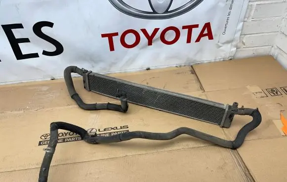 Toyota Auris E180 Transmission/gearbox oil cooler 