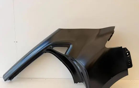 Renault Clio V Side car body part 805773769R