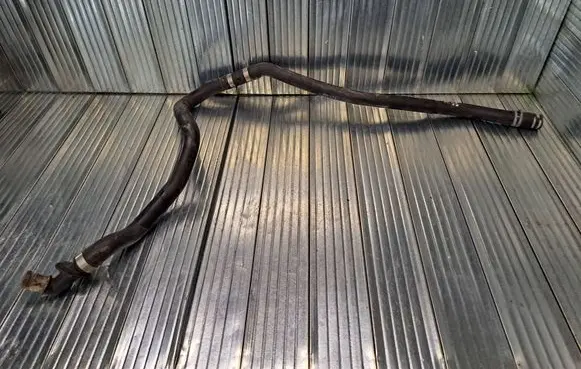 Mercedes-Benz CLK A209 C209 Engine coolant pipe/hose A2118302296