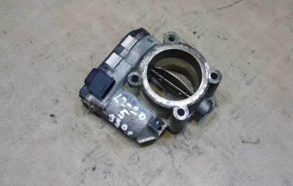 Mercedes-Benz E W212 Throttle valve A6420900270