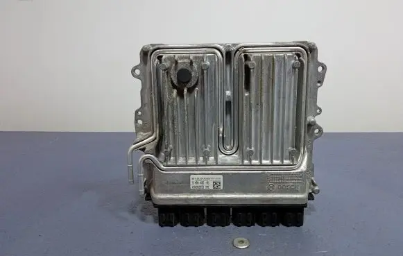 BMW 5 GT F07 Engine control unit/module ECU 9494495