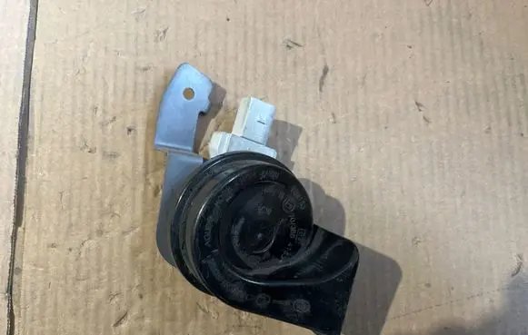 BMW 3 F30 F35 F31 Horn signal 004153