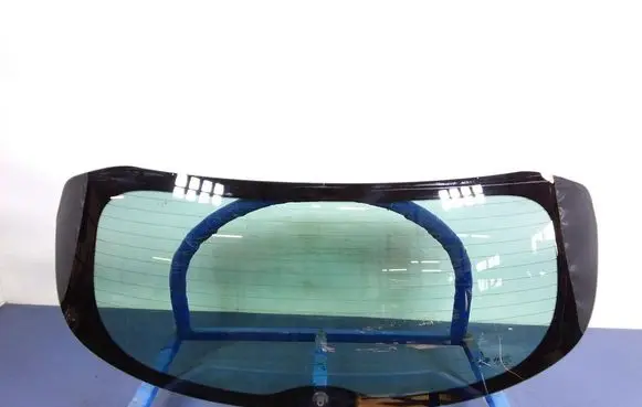 Hyundai Tucson TL Rear windscreen/windshield window 