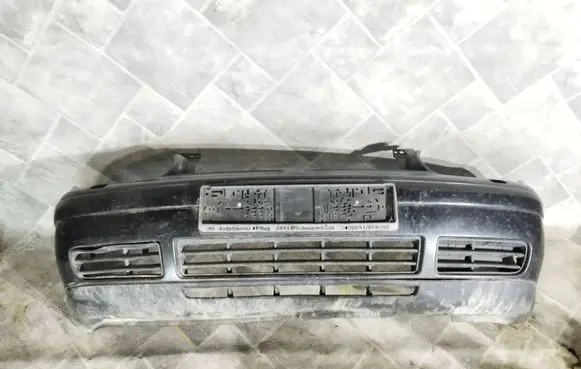 Volkswagen Golf IV Front bumper
