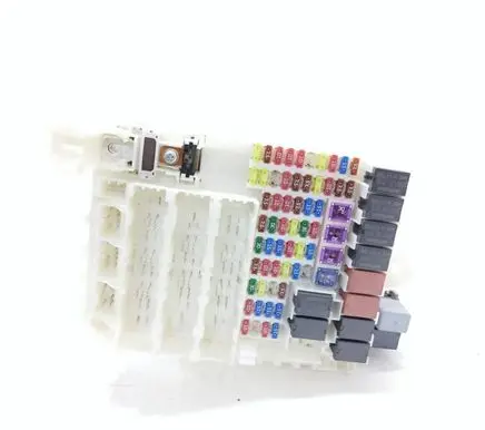 Honda Insight Fuse module TM8S310 9D22