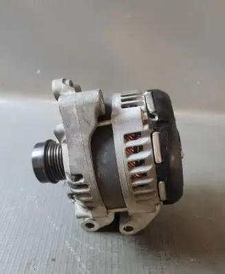 Ford Escape III Generator/alternator CJ5T10300GA